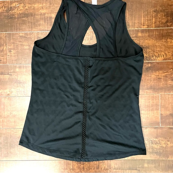 Marika Black Stripe Mesh Active Tank Top Medium M - Picture 2 of 5